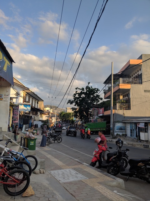 A relatively main street in Labuan Bajo.